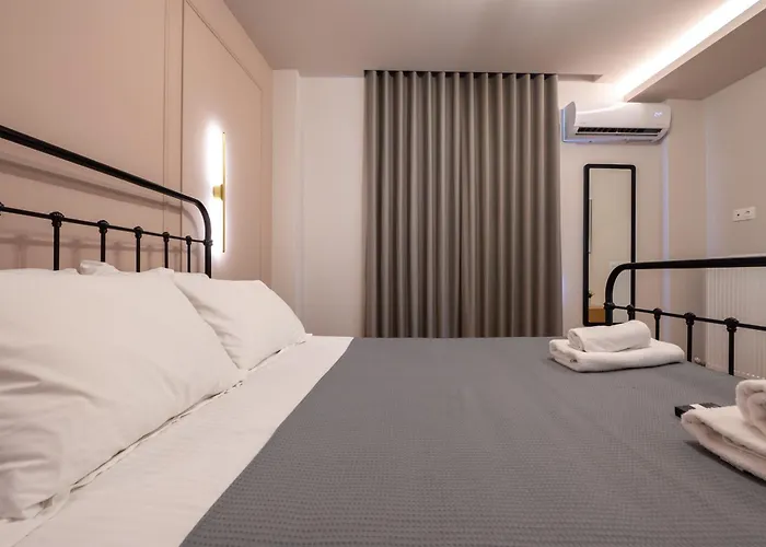 Live Life Plaka Apartment Atenas