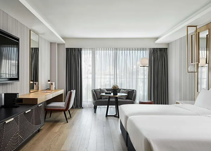 Hoteles de Lujo en Atenas cerca de Museo Arqueológico Nacional Atenas