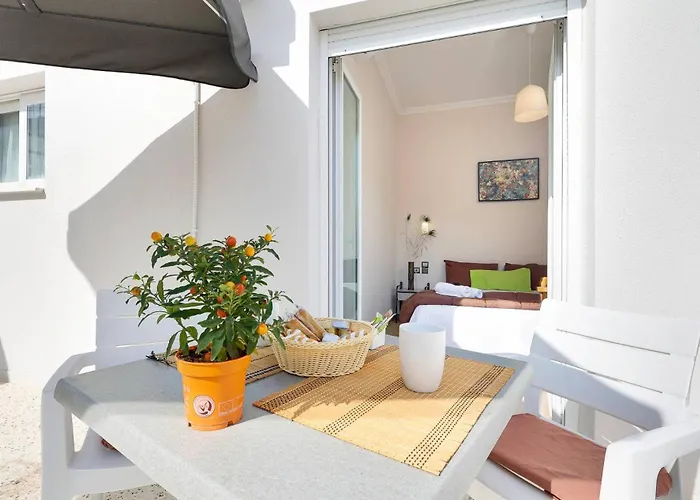 Silver Athens Double Room With Balcony