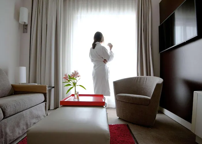 Hotéis perto de Church of Kapnikaréa