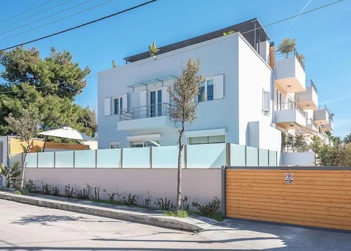 Welcome To Lumen Villa The First Of The Adelos Trilogy Atenas privado