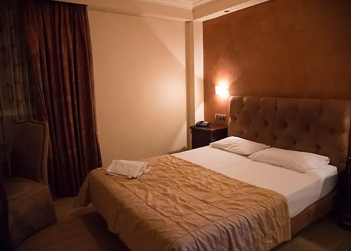 Hotel Maroussi Atenas