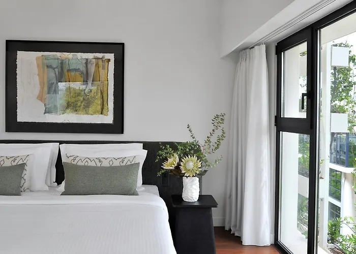 The Athenaeum Luxury Hotel