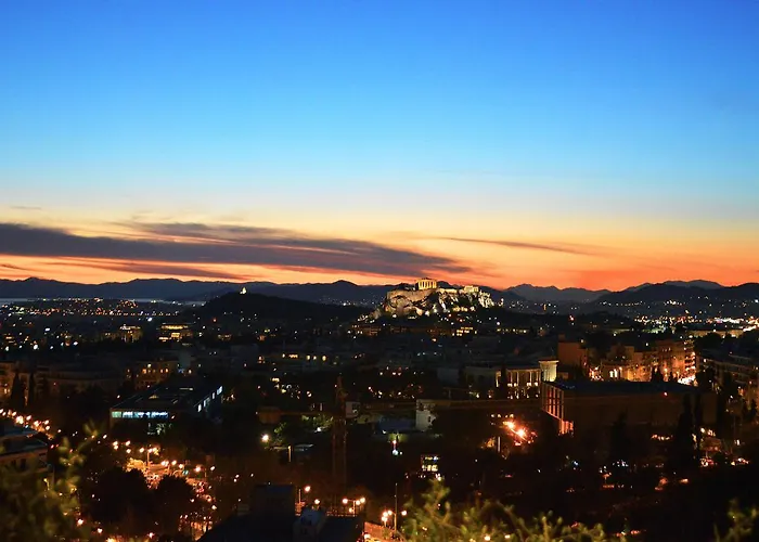 Hotéis perto de Catedral Metropolitana de Atenas