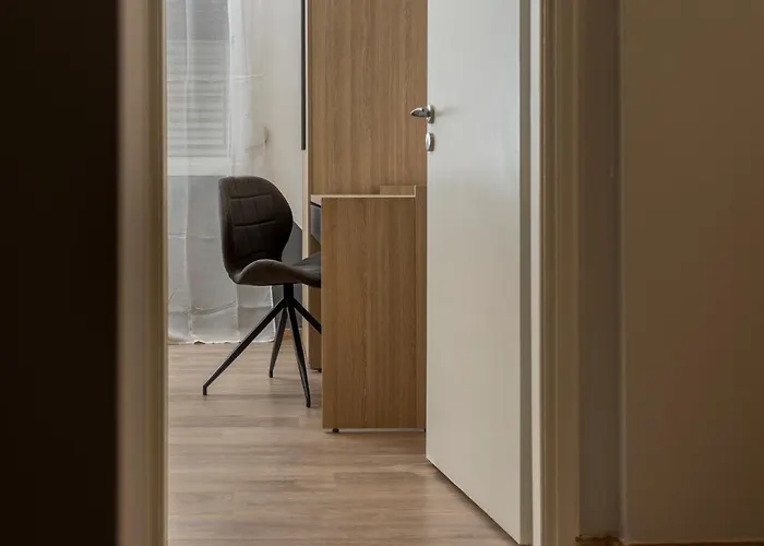 Intimate Classy Studio In Atenas